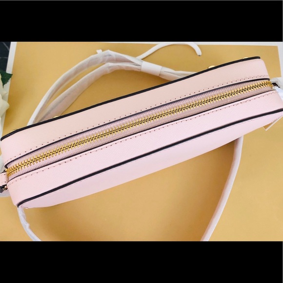 ❤️Michael Kors Sandrine Studded crossbody❤️ - Picture 7 of 11